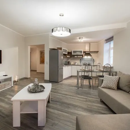 Apartment Old Dome Square *